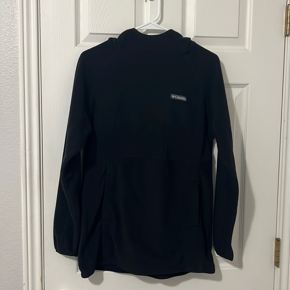 Columbia Sportswear black cowl neck hooded long fleece.